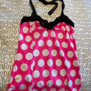 Halter pinup top